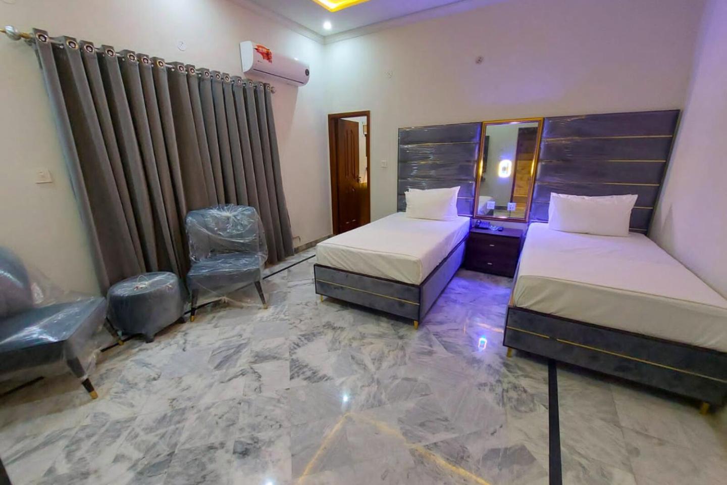Red Fort Hotel Gulberg Lahore Exterior foto